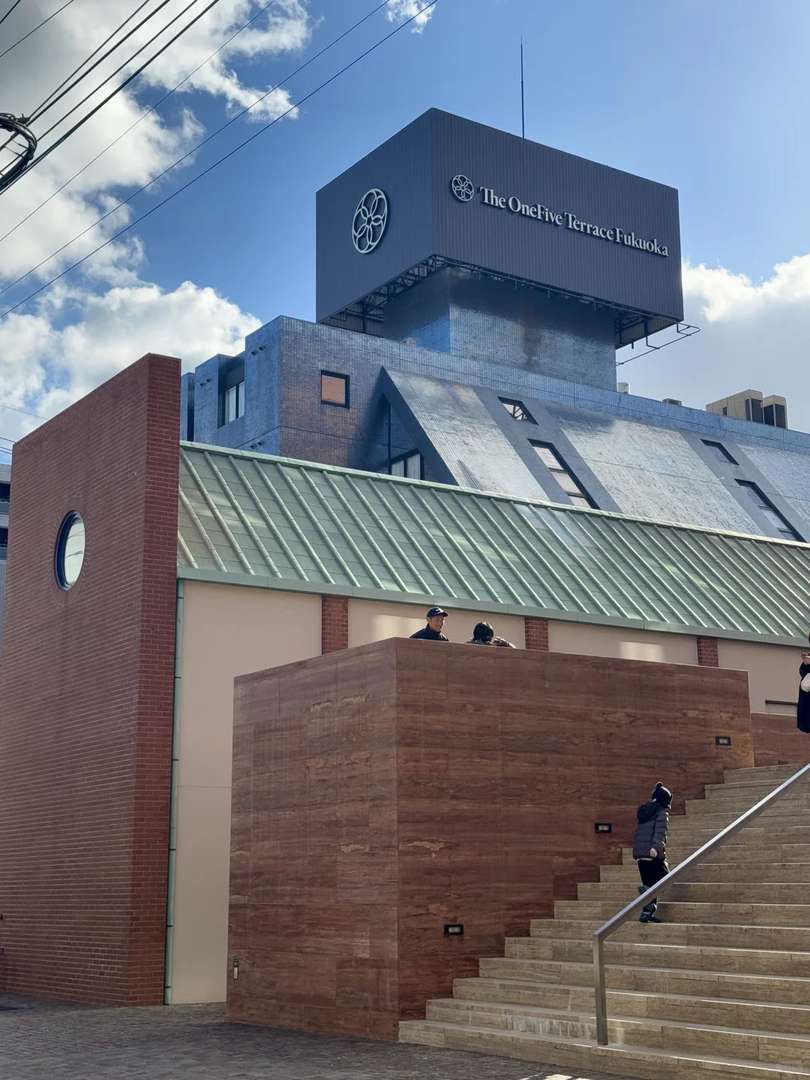 Fukuoka Travel Guide: Best Coffee Shops & Nightlife Spots for an Unforgettable Trip