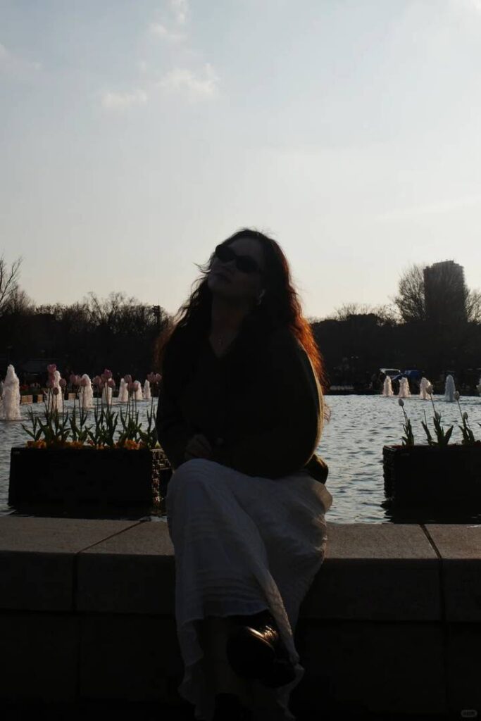 My First Solo Trip: Essential Tips & Packing List for Beginner Travelers