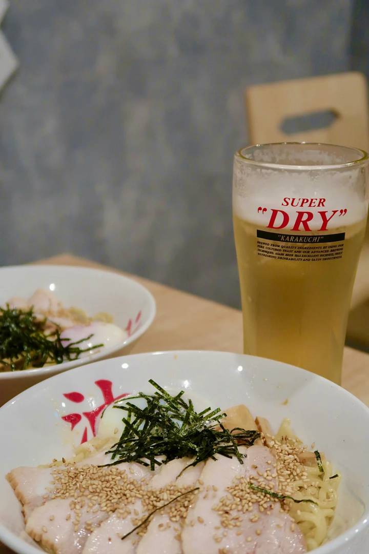 Top 10 Must-Try Osaka Street Food Spots That Locals Can't Resist