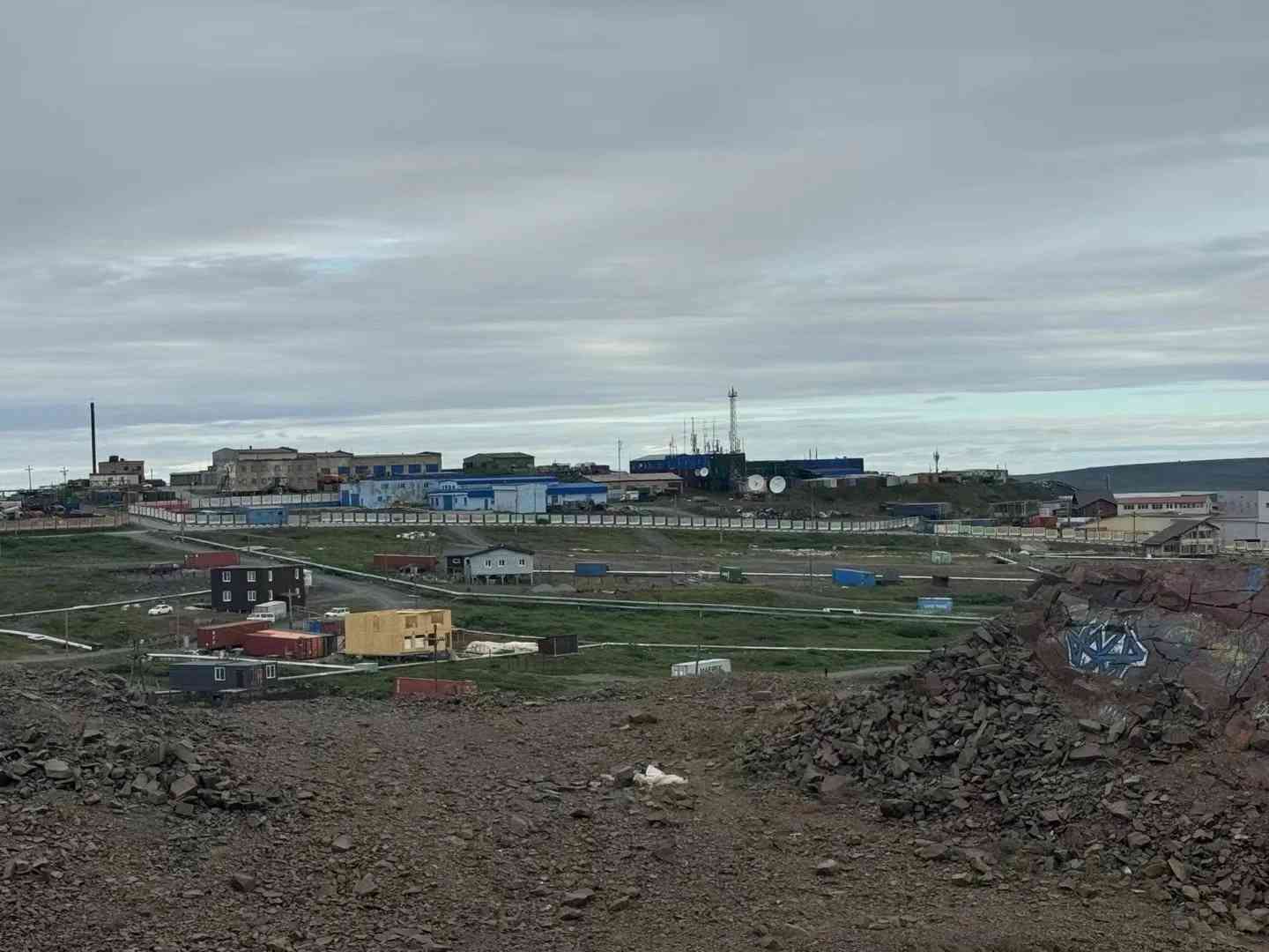 Anadyr Heights: Panoramic Views Overlooking Entire Anadyr and Anar