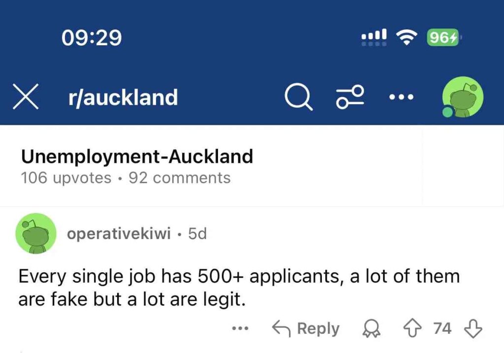 La situation de l'emploi à Auckland suscite des plaintes locales : analyses du marché du travail.
