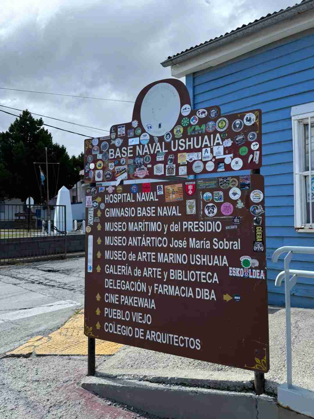 Avoid High Costs in Ushuaia: Tips for Finding Affordable Last-Minute Antarctic Cruise Deals