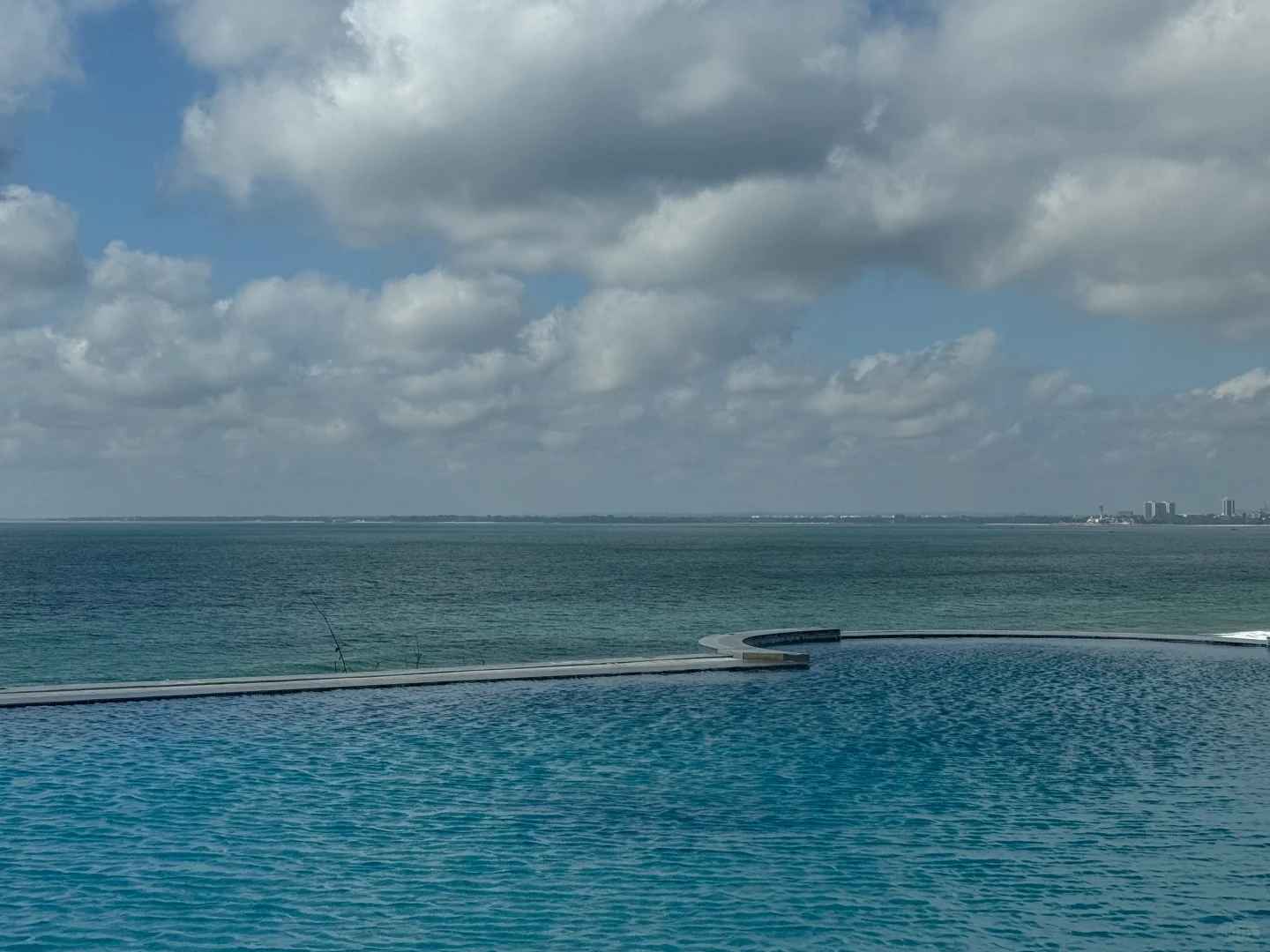 Best Beachfront Resorts in Dar es Salaam Tanzania - Enjoy Premium Coffee with Ocean Views