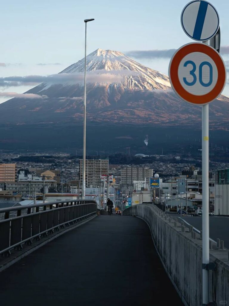 Best Winter Views of Mount Fuji: Stunning Snow-Capped Scenery & Travel Tips