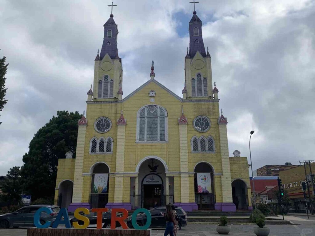 Best self-guided tour routes and budget tips for exploring Chiloé Island, Chile?