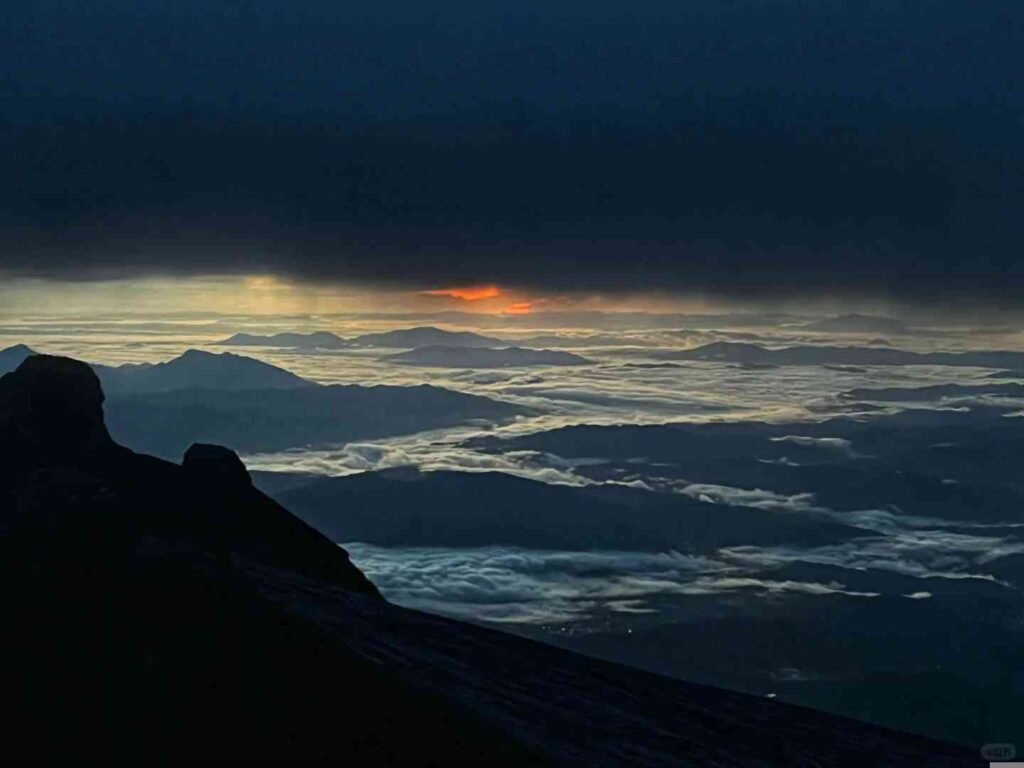 Besteigung des Mount Kinabalu in der Regenzeit: Tipps und Best Practices
