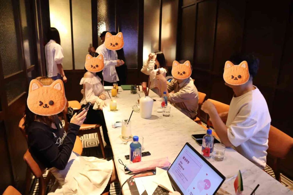 ドン！ジャカルタの友達：一緒に楽しいグループ活動やイベントを発見しよう