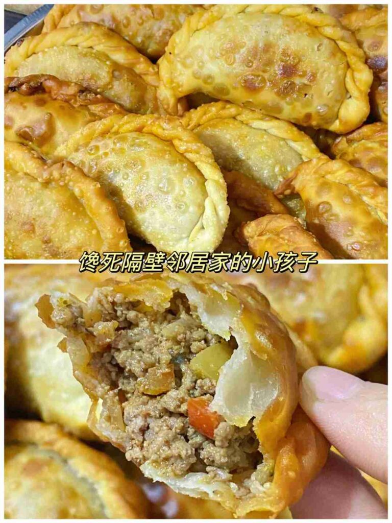 本格的な🇦🇷アルゼンチン産大型ビーフエムパナーダ（揚げ上げ完了）を発見