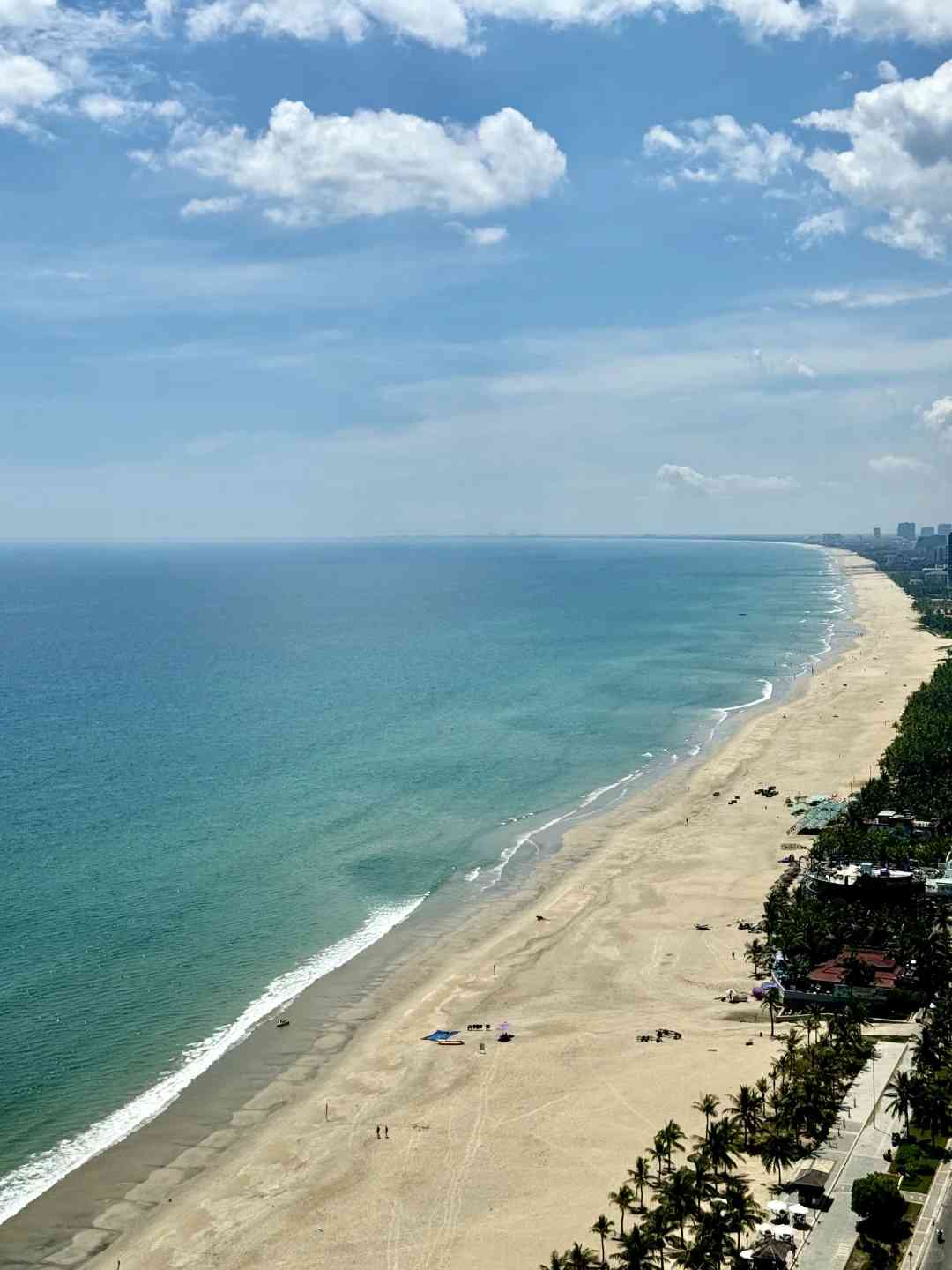 Discover Danang, Vietnam: Best Beaches and Local Cuisine Adventure