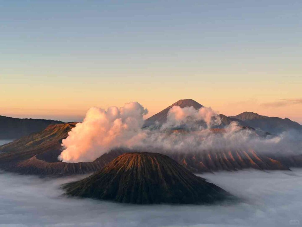 Discover Indonesia: Ultimate Travel Guide to Double Volcanoes and Bali Adventures