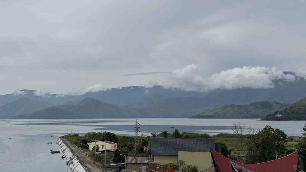 Descubra o Lago Toba e a Ilha de Samosir, Indonésia: Guia de Viagem Definitivo