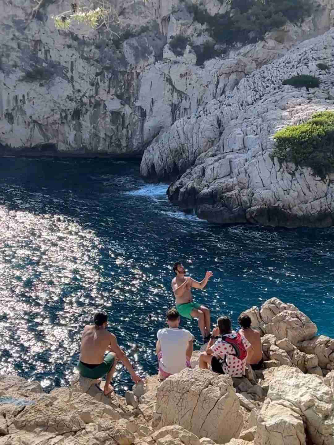 Discover Marseille's Calanque de Sugiton: Your Ultimate Hiking & Sea View Adventure Guide