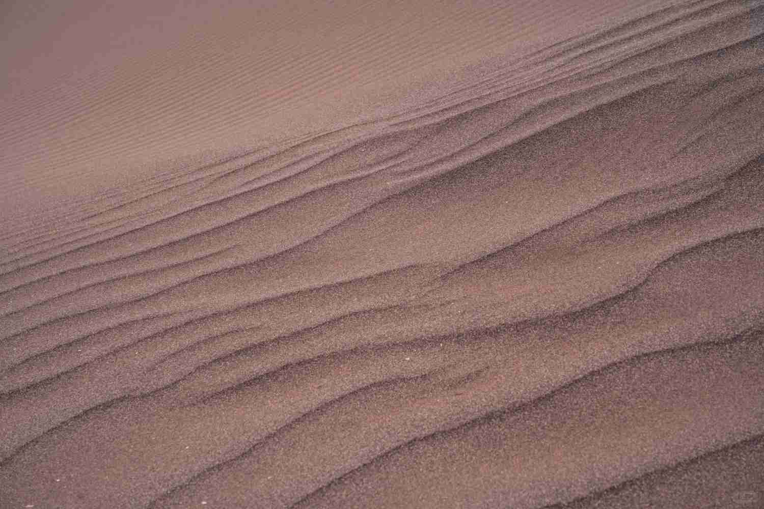 Discover Moon Valley: Best Self-Guided Tour Routes & Budget Tips for South America