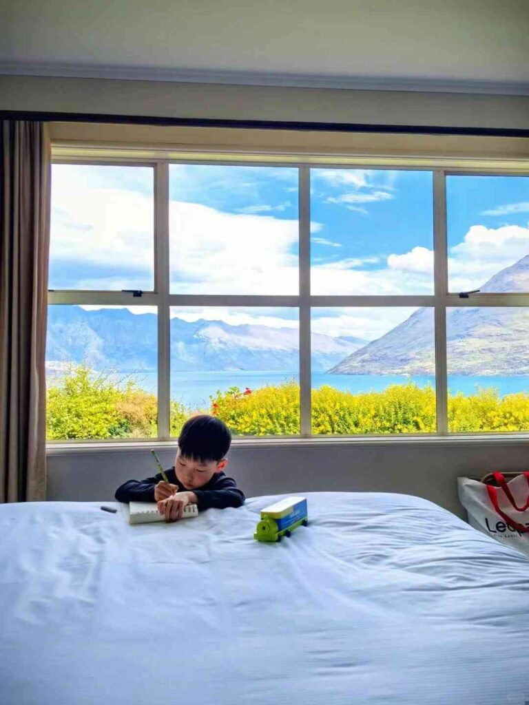 Discover Peace in Queenstown: Reconnect with Yourself Amidst Serene Beauty
