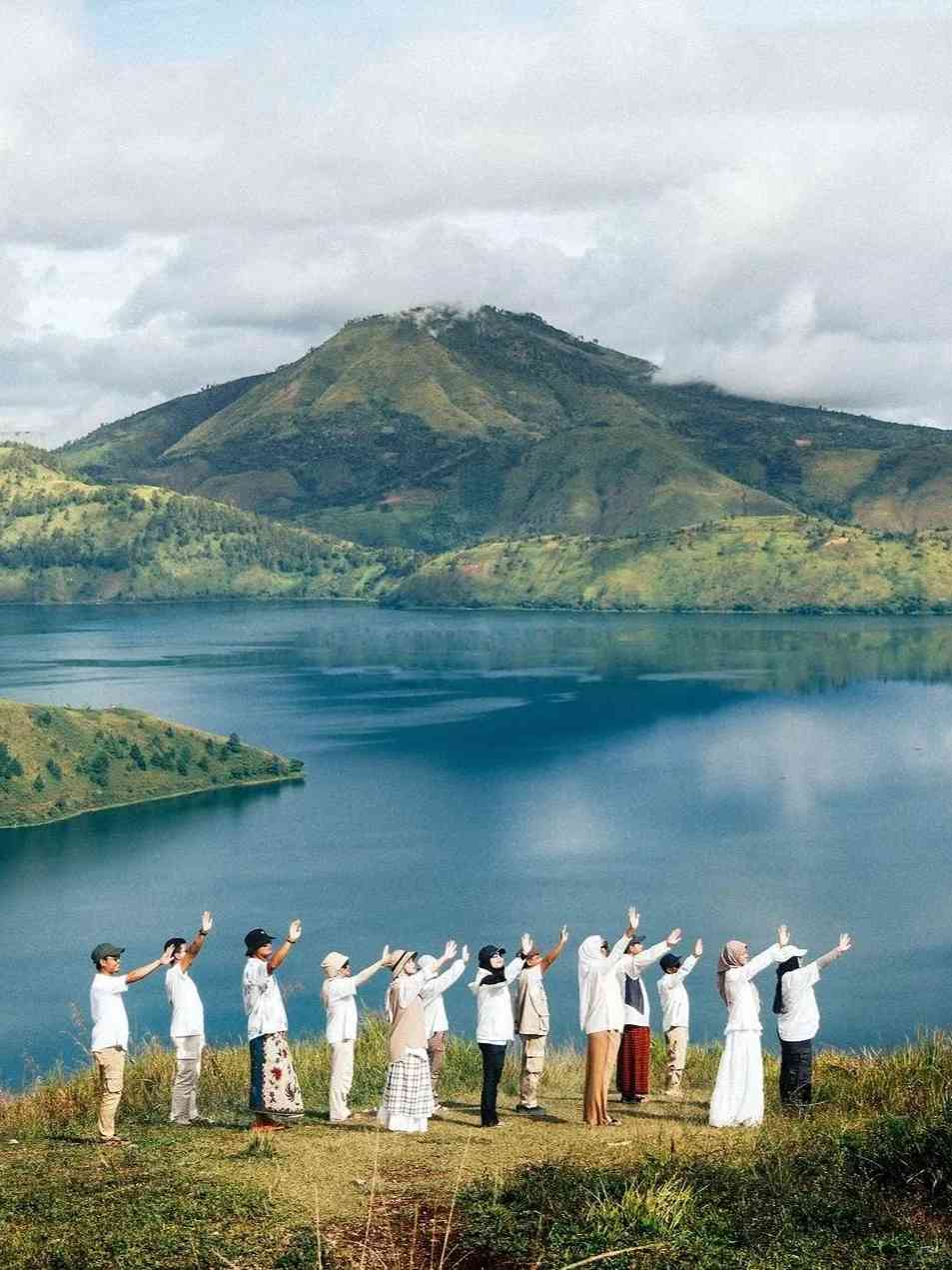 Descubra o Lago Toba em Medan: Alternativa Cênica da Indonésia para o Lago Lugu