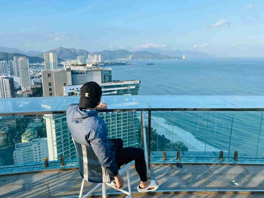 Discover Vibrant Winter Scenes in Vietnam: Live Videos vs Photos🌴🇻🇳