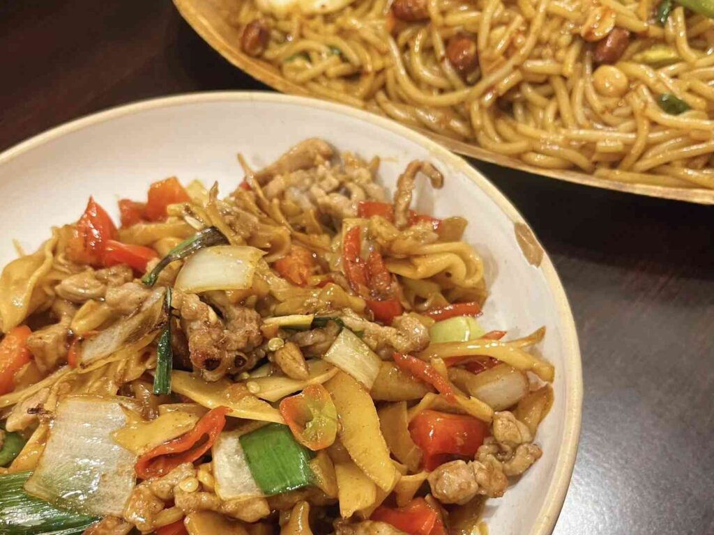 Discover the Best Chinese Food in Buenos Aires: Must-Try Dishes Four Times a Week