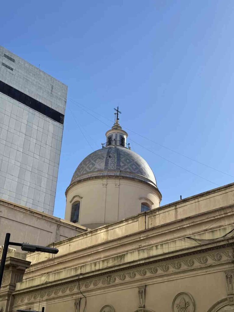 Discover the Best One-Day City Walk Route in Argentina: Must-Visit Spots