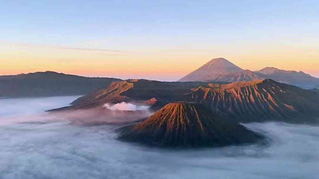Discover the Best of Indonesia: Top Travel Destinations & Experiences