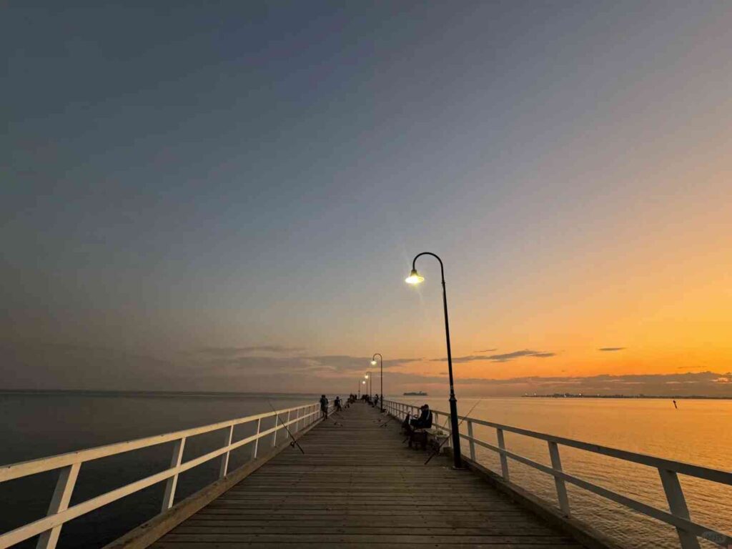 Entdecke das most-Instagrammable versteckte Juwel an der Port-Melbourne-Strandpromenade 🤍