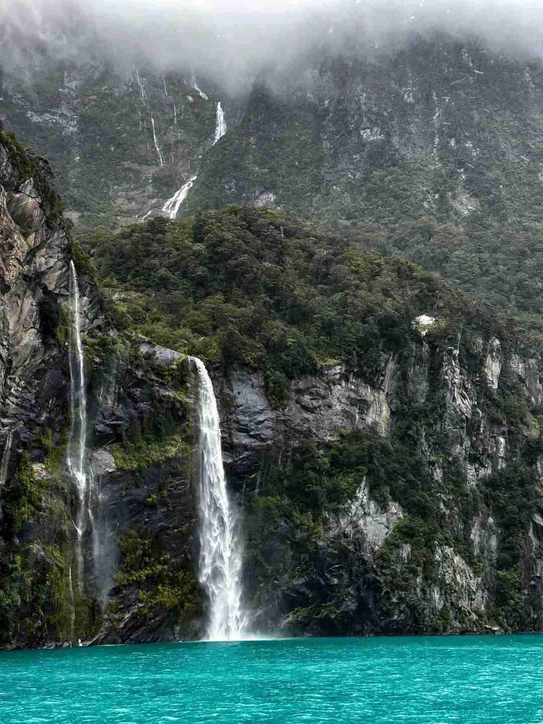 Discovering Hidden Gems: New Zealand Travel Day 6 Adventure