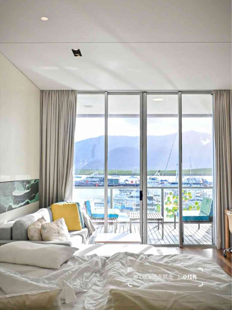 Explore Cairns: 3 Nights Stay & Easy Cruise Access Just Downstairs!