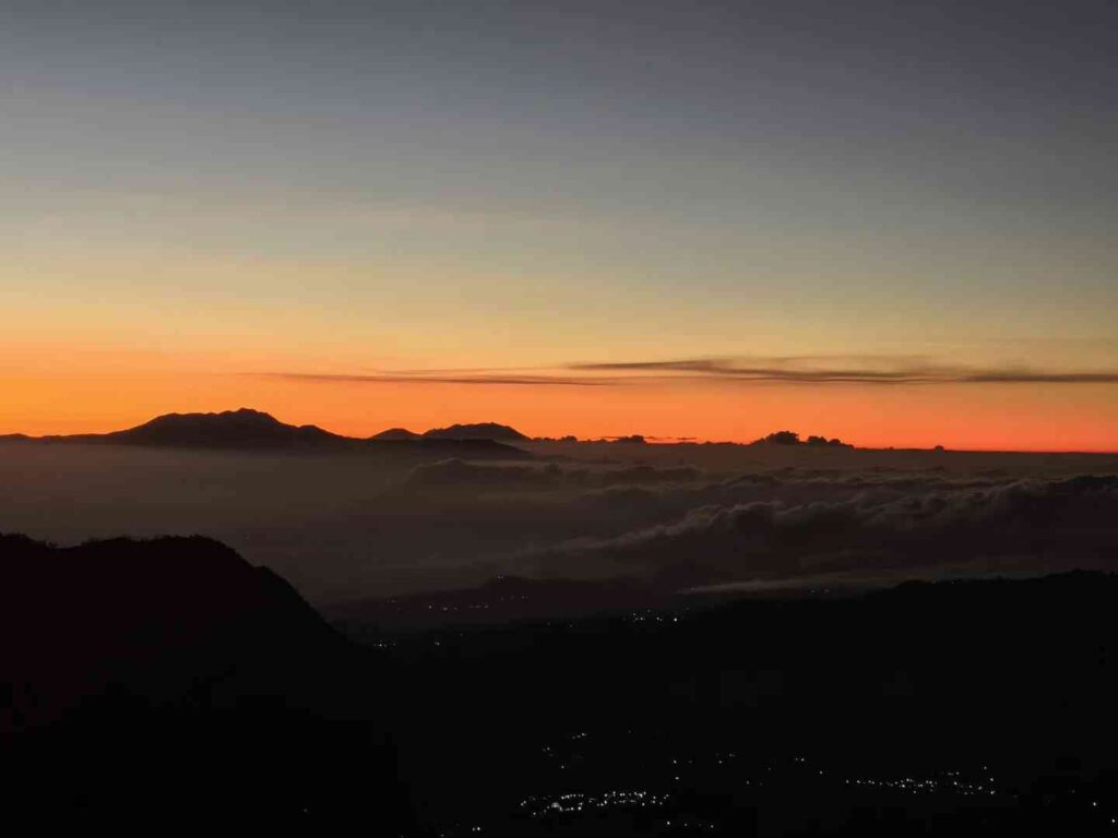 Entdecke Indonesiens Bromo-Vulkan: Ultimative 1-Tages-Touren-Guide-Erfahrung