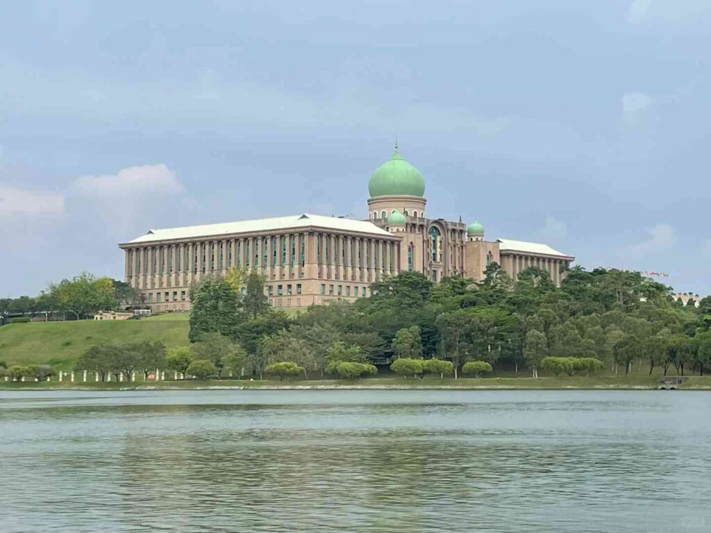 Entdecken Sie Kuala Lumpur: Die besten Sehenswürdigkeiten und versteckten Schätze in Malaysias pulsierender Hauptstadt