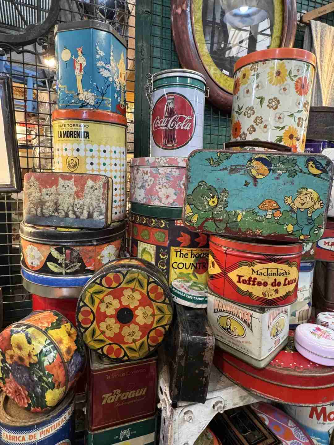 Explorando o Mercado de San Telmo em Buenos Aires: Uma Tarde Inteira de Experiências Únicas de Compras