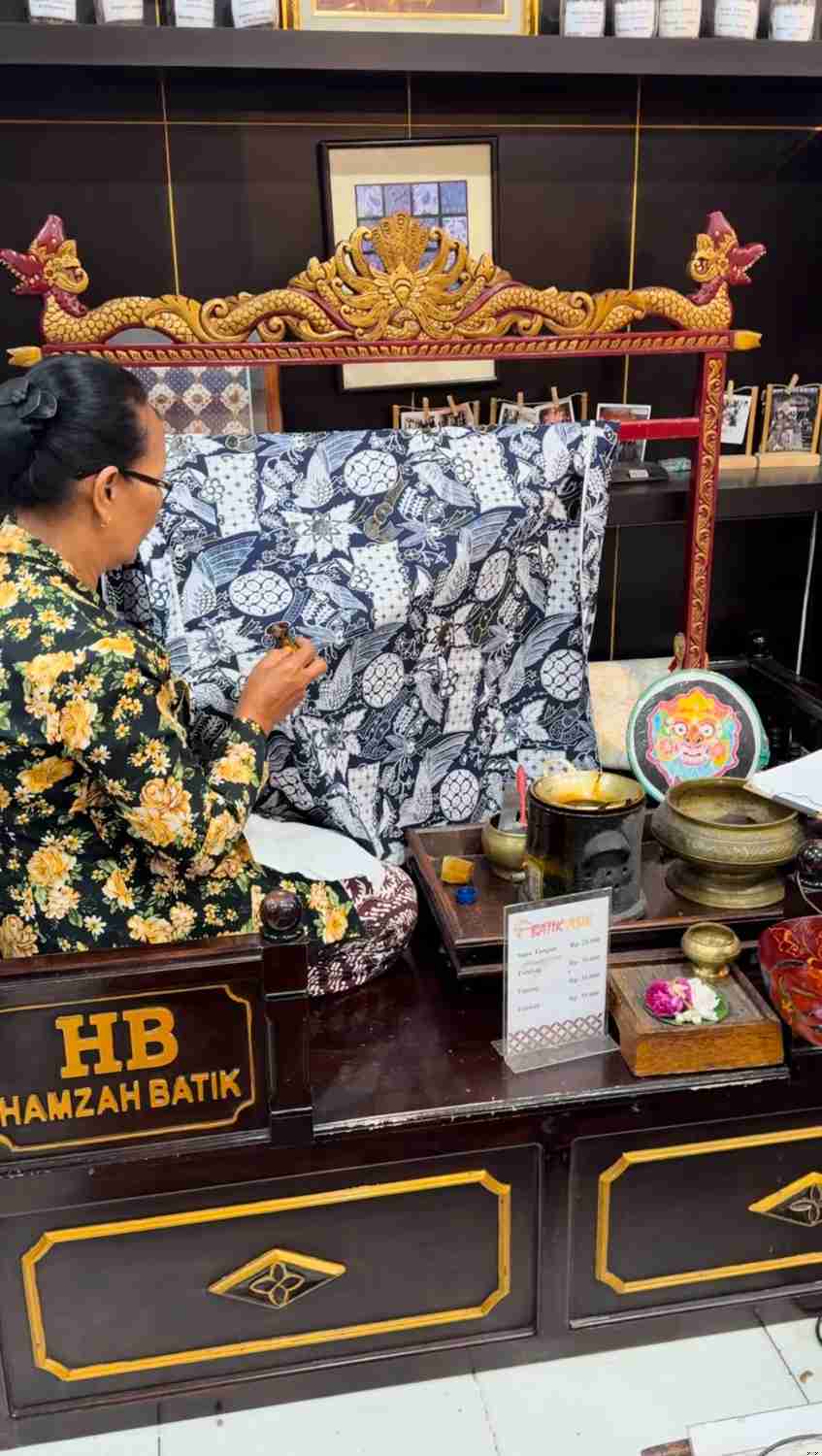 Explore Yogyakarta: Discover the Rich Javanese Culture and Heritage Today