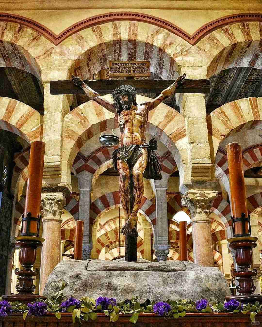 Erkunde die Geschichte und Architektur der Moschee von Córdoba in Spanien