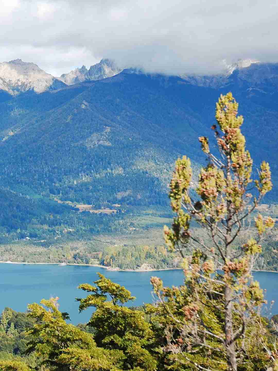 Comment explorer la colline de la tour de cloche de Bariloche en juillet avec un budget limité 🇦🇷