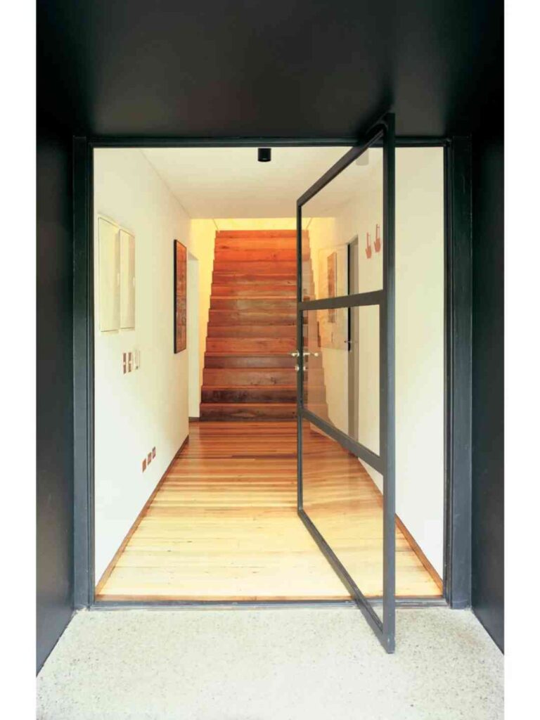 How to Plan a Budget-Friendly Self-Guided Tour of CR House by Smiljan Radic?