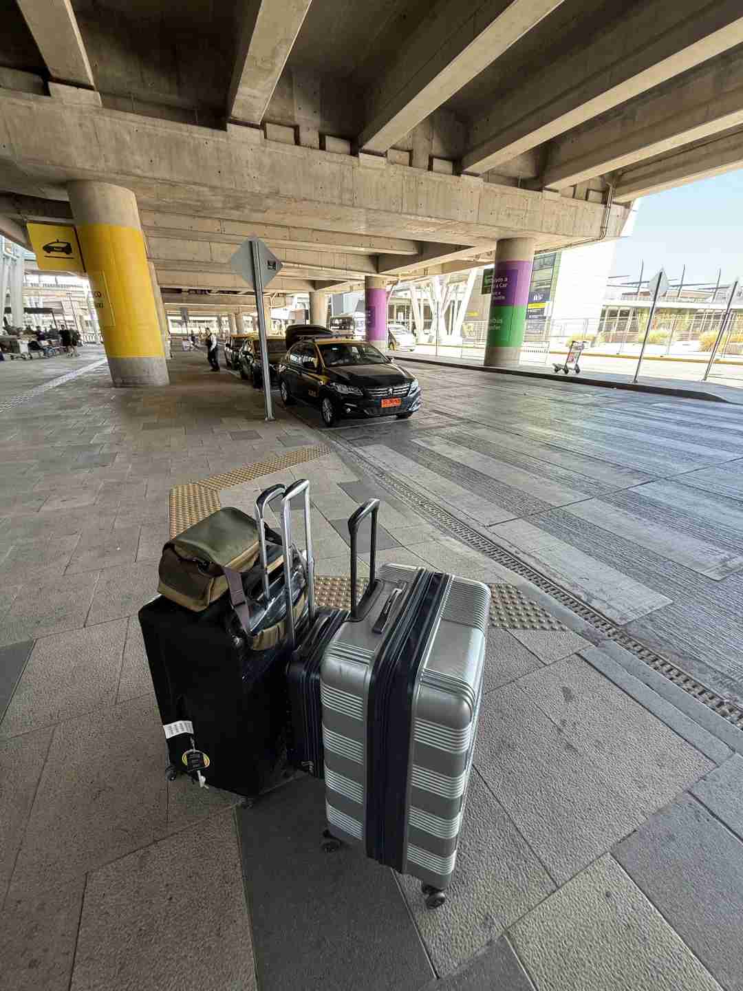 How to Prepare US Visa Entry Materials for Santiago, Chile in 2023 + Best Taxi Tips