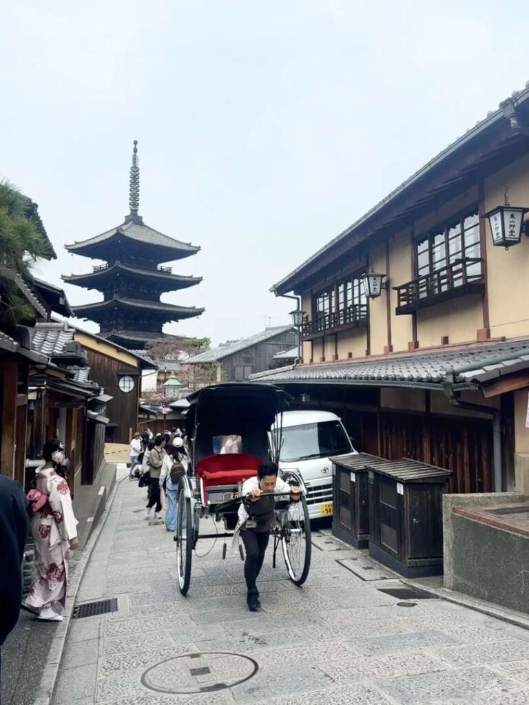 Is Kyoto Always Crowded? Best Times to Visit & Avoid Tourist Rush in Japan
