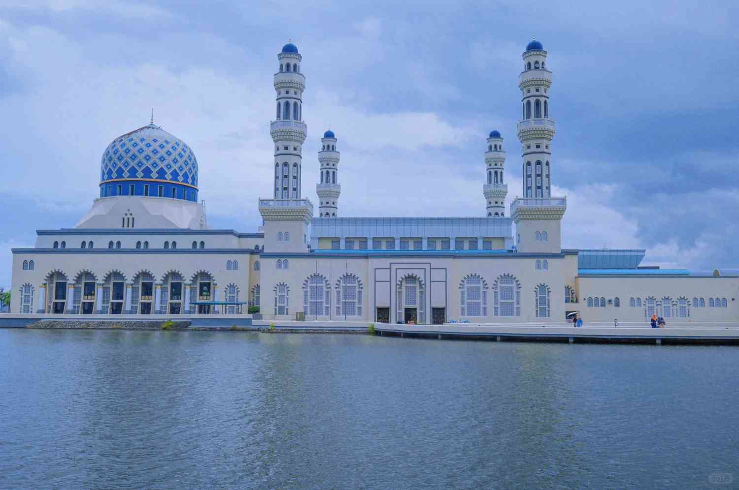 Itinerário de 5 Dias e 4 Noites em Kota Kinabalu: Explorando Gemas Ocultas e Experiências Locais 🏝️