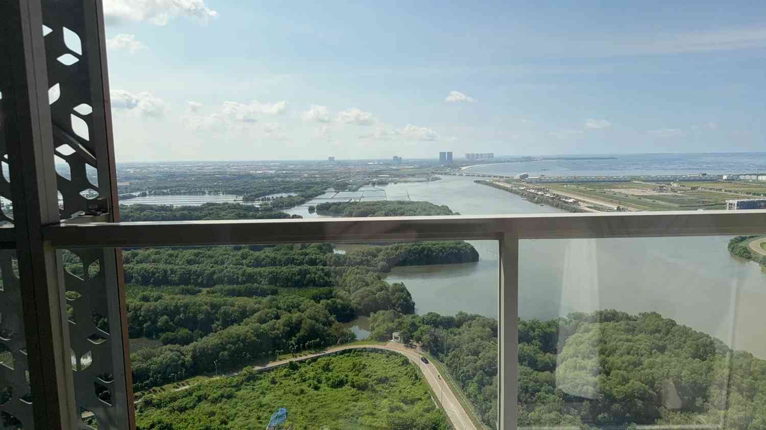 Luxurious Jakarta PIK Gold Coast Sublet: Your Perfect Coastal Retreat