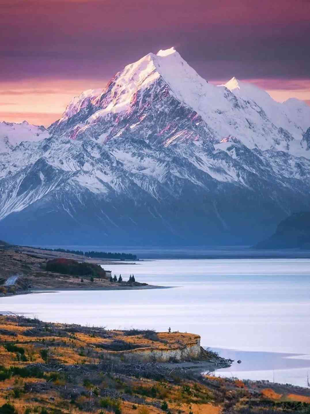 Mount Cook Day Tour: Explore Stunning Glaciers and Alpine Landscapes