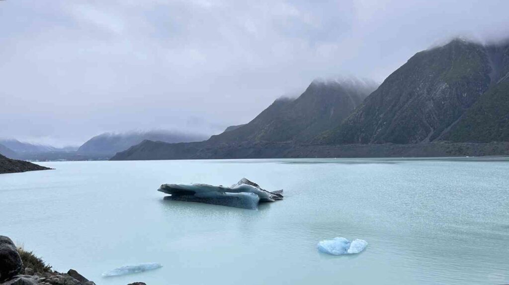 Mount Cook Hiking: Discover Scenic Trails and Hidden Gems