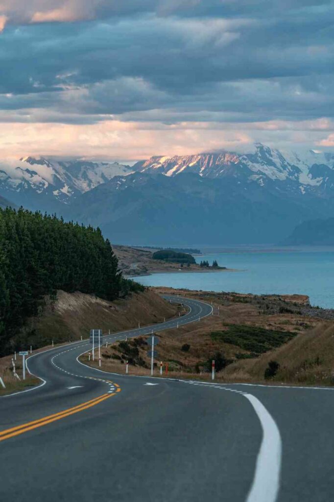 Top 3 Breathtaking Photo Spots to Explore at Mount Cook National Park 📷