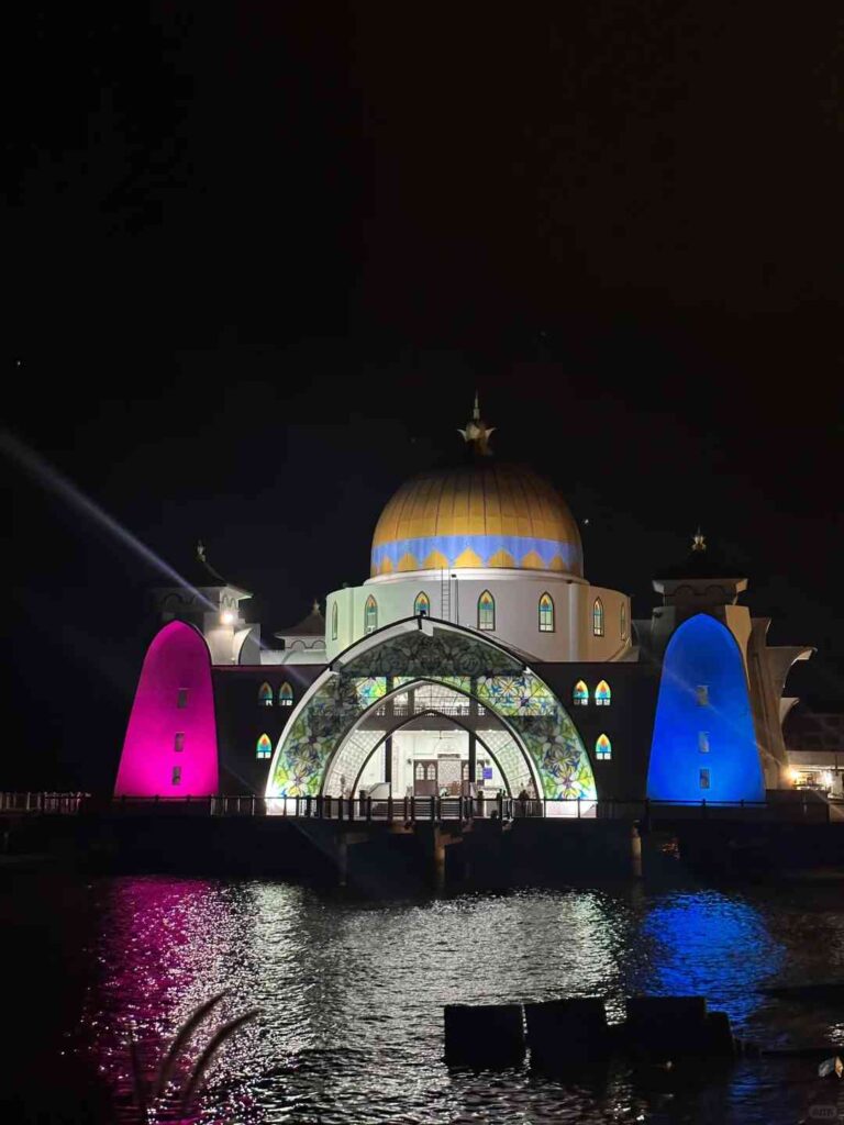 Ultimate 1-Day Melaka Tour: Best Shopping & Food Spots Guide 🇲🇾