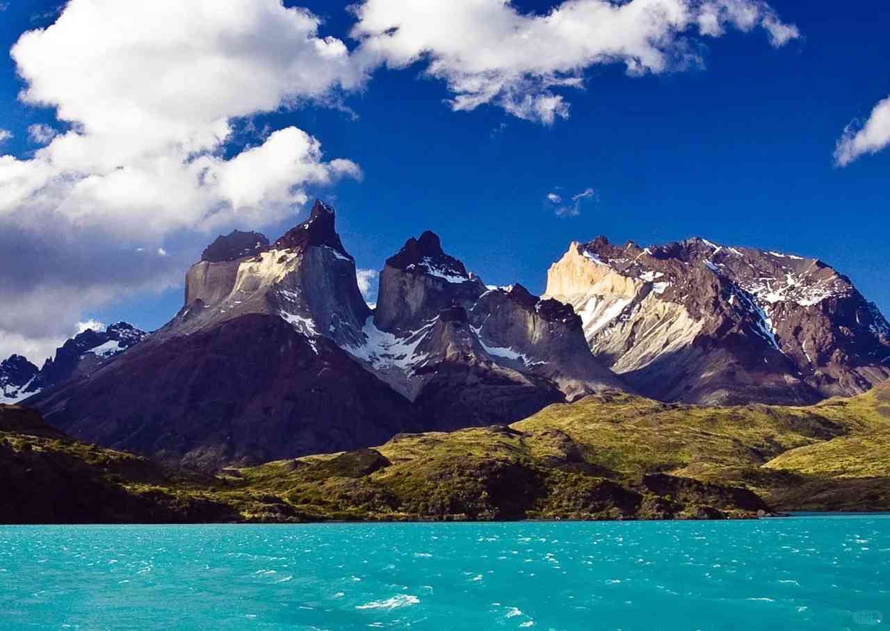 What's the Best Chile Local Guide for Budget Travel and Self-Guided Tours?