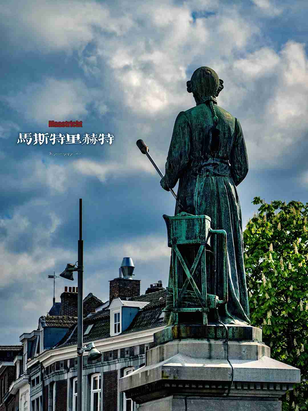 Where to Explore in Maastricht for a Budget-Friendly Spring Trip? π³π±