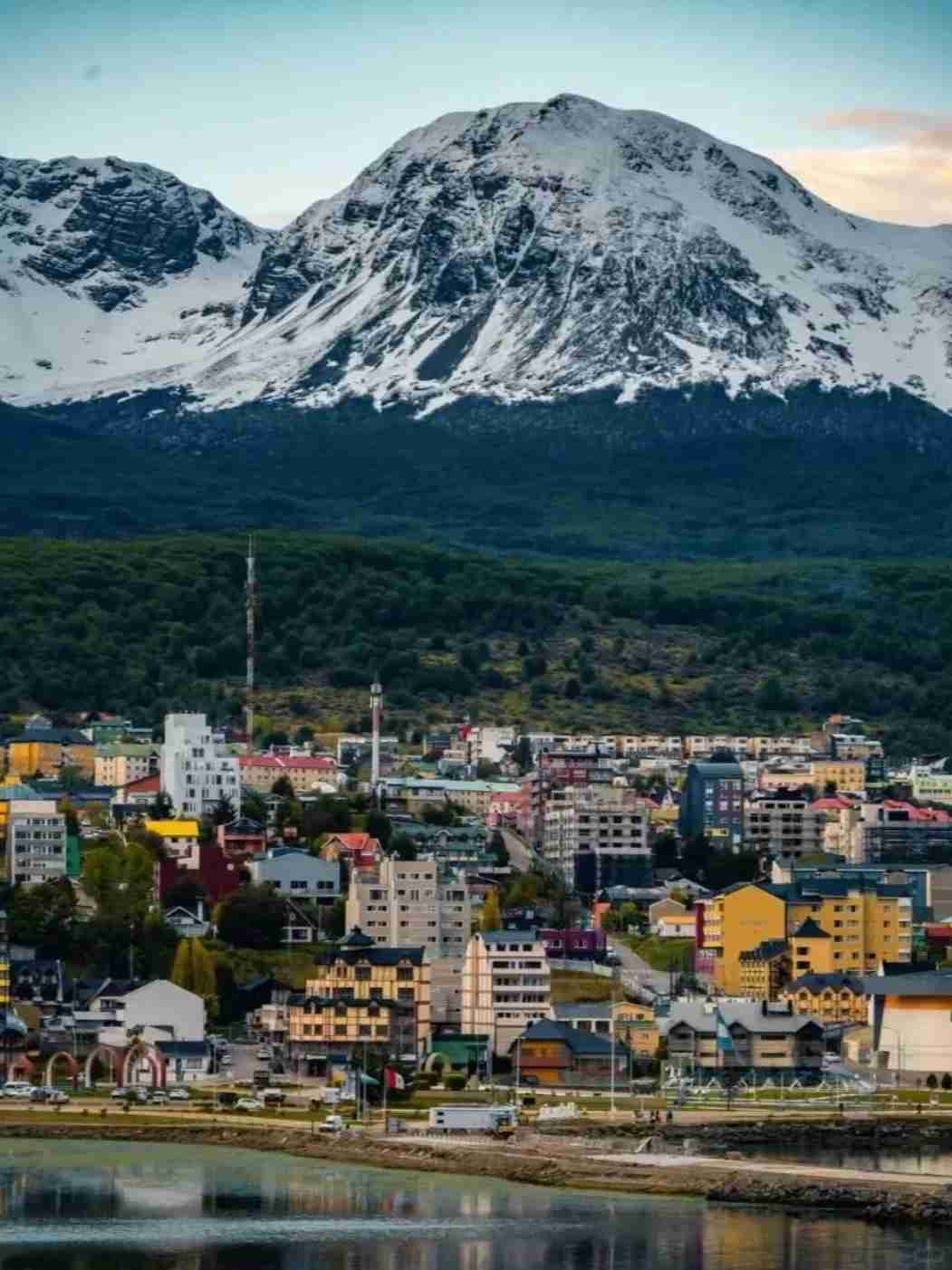 🌍 Explore Ushuaia: The End of the World and Gateway to Antarctica Adventure