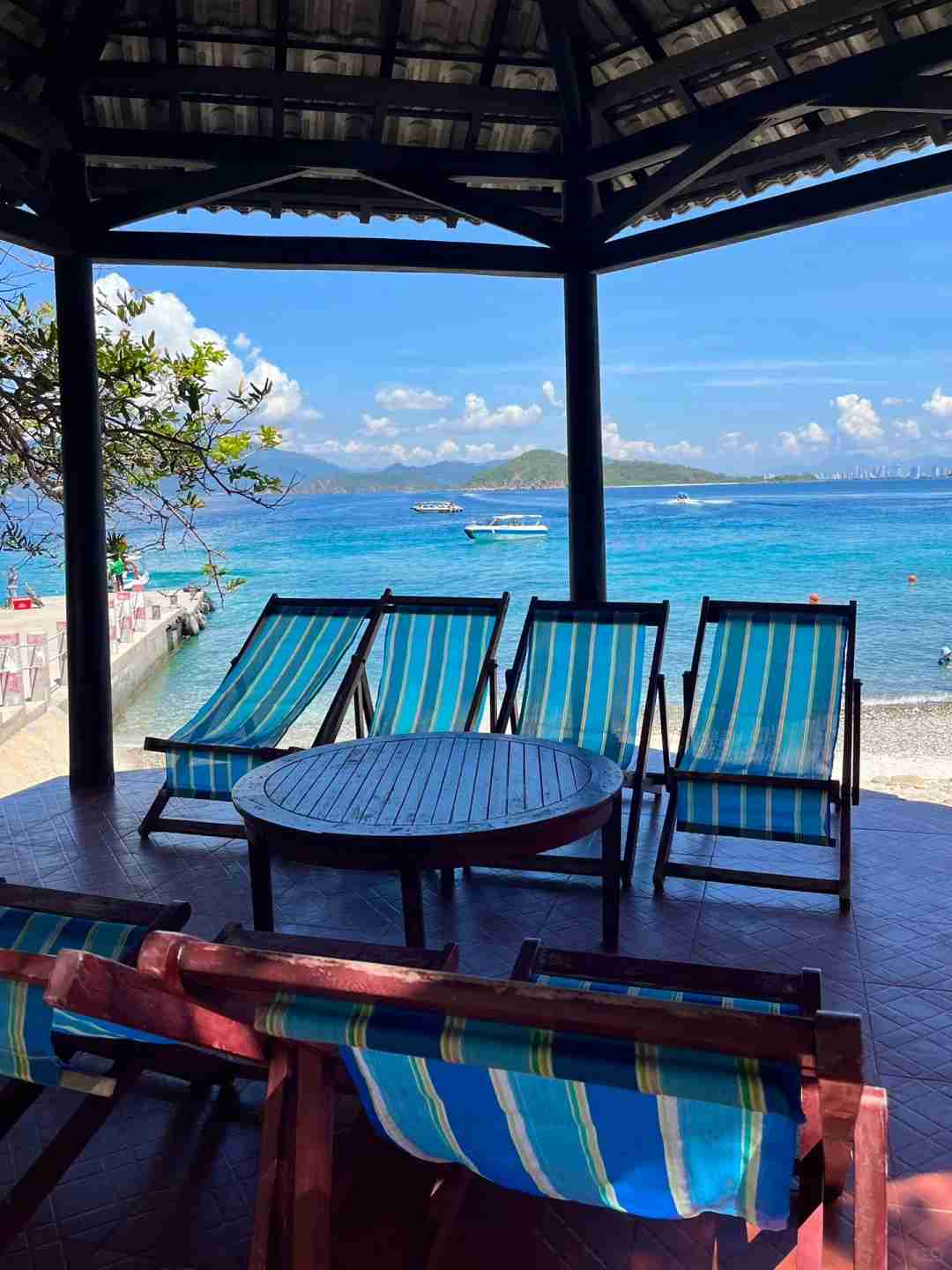 🌴 Ultimate Free and Easy Travel Guide to Nha Trang: Tips & Must-See Spots
