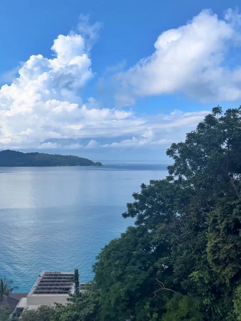 Best Phuket Hotels: Choose Between Kalima Resort & Amari Vogue