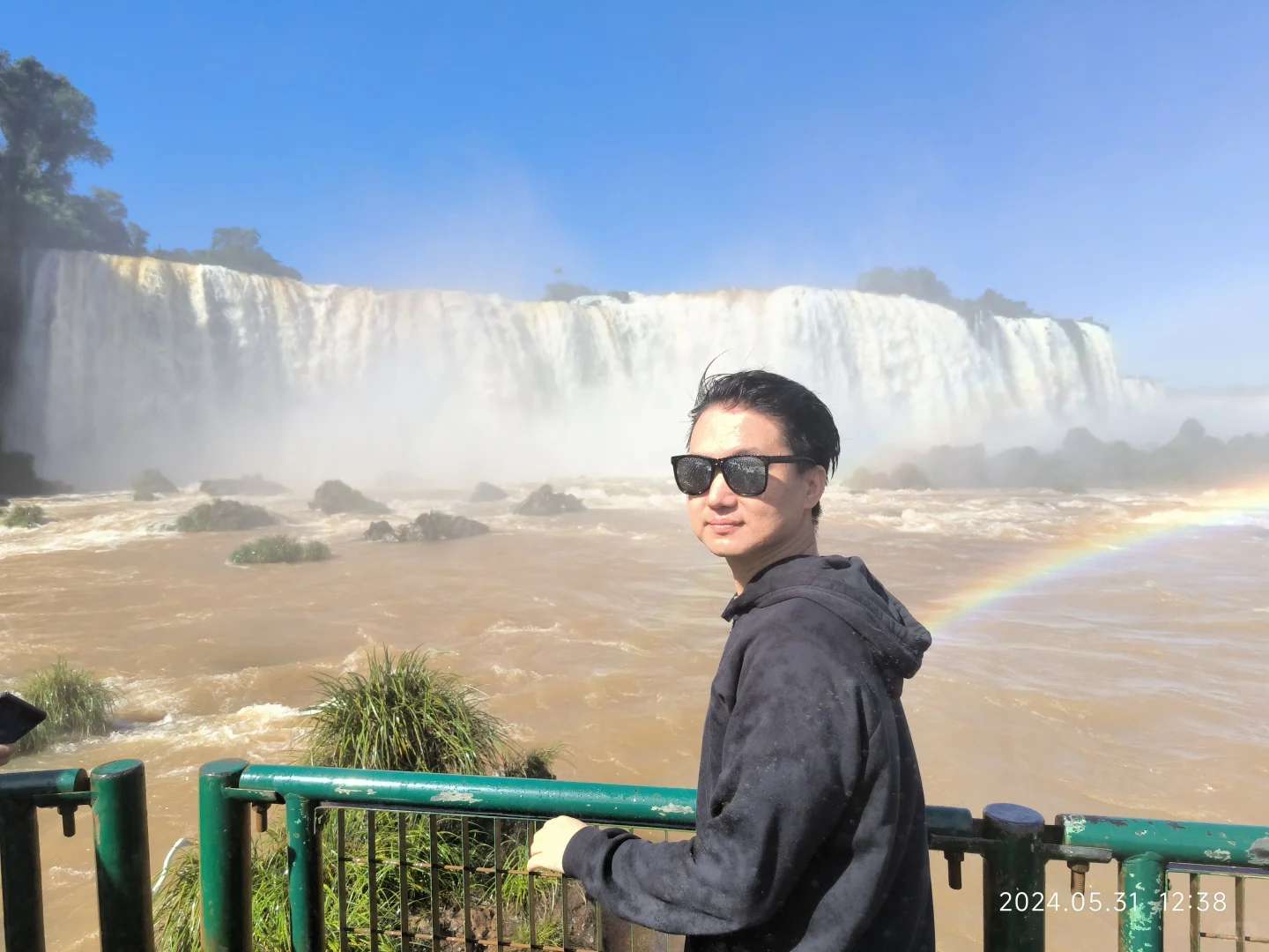 Brazil Iguazu Falls Travel Guide: Explore Stunning Waterfalls in Argentina Border