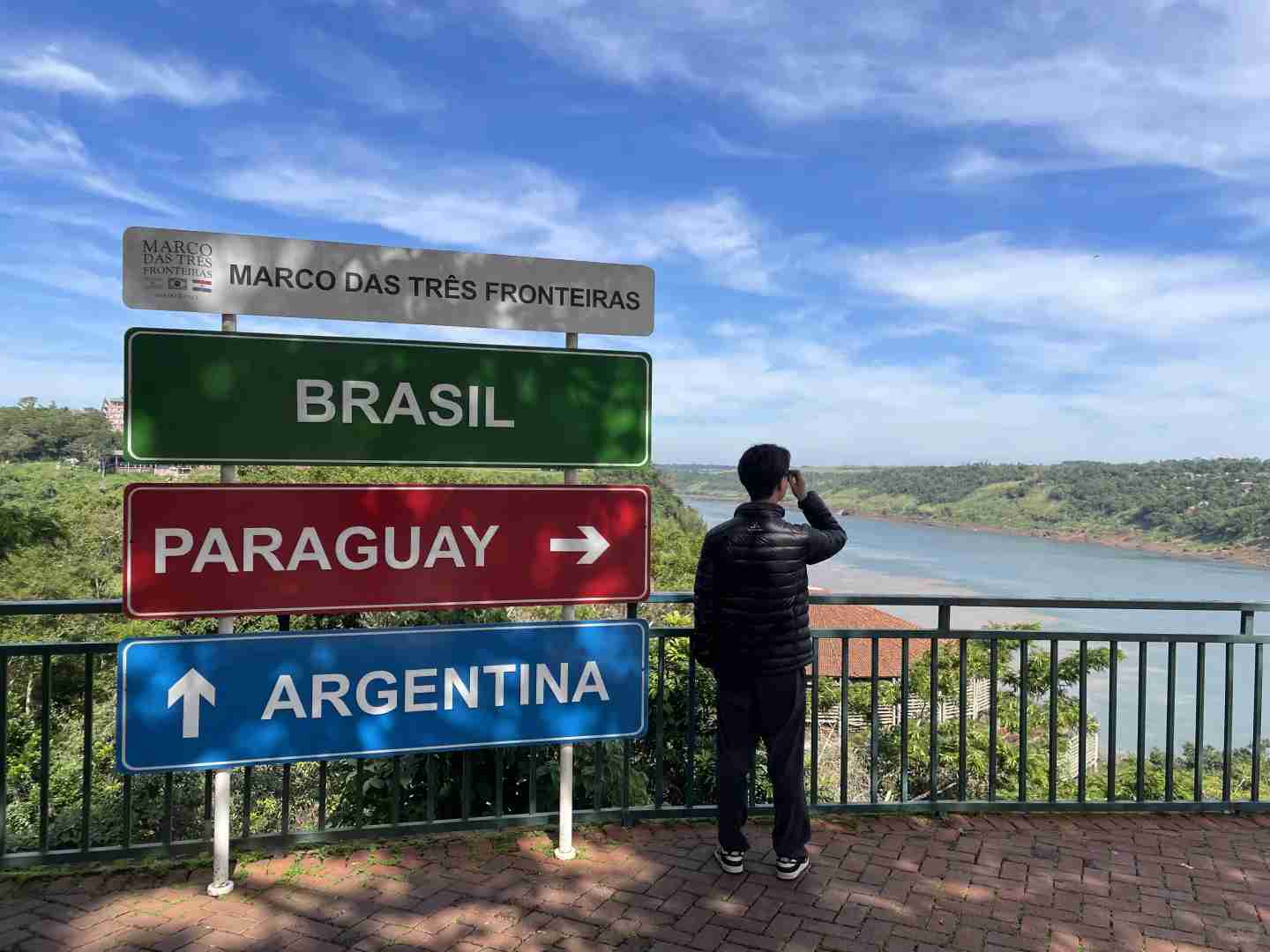 Brazil Iguazu Falls Travel Guide: Explore Stunning Waterfalls in Argentina Border