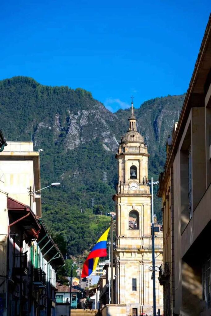 Colombia Travel Guide: Explore the Vibrant South American Paradise Now