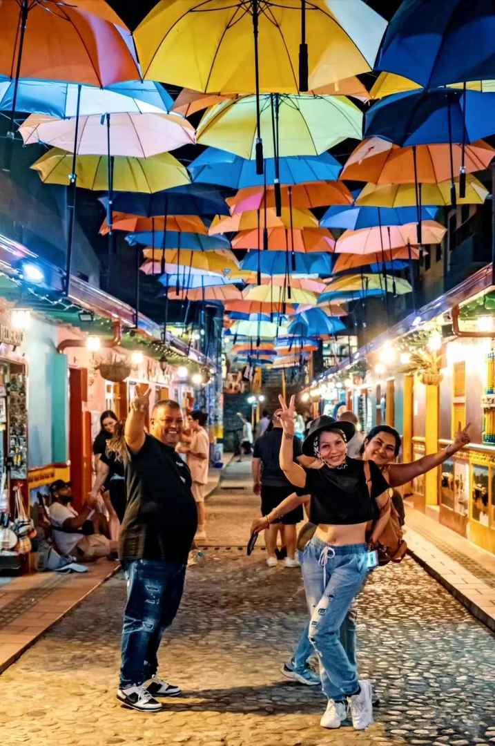 Colombia Travel Guide: Explore the Vibrant South American Paradise Now